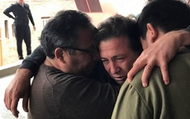 El pap&aacute; de Emanuel, sin consuelo.