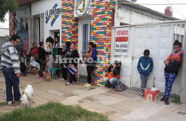 Campa&ntilde;a exitosa. Desde temprano comenzaban a llegar los due&ntilde;os junto a sus mascotas.