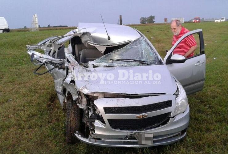 Ciertas condiciones. El accidente ocurrió cuando todavía llovía en nuestra zona y, por ende, la calzada estaba mojada. Foto: Leo Cabrera