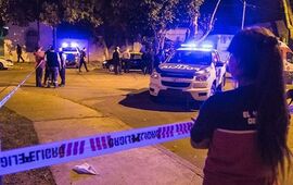 El lugar. Rodríguez y Amenábar, lugar donde asesinaron al taxista este domingo por la noche. Foto: Alan Monzón/Rosario3.com