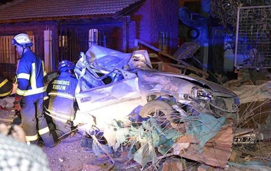 Imagen de Un nene de 8 a&ntilde;os falleci&oacute; tras ser aplastado por un cami&oacute;n sin conductor