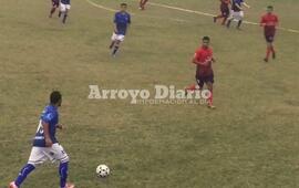 Imagen de Buen partido dejaron Talleres de Arroyo y Libertad de Lagos