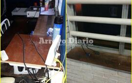 En im&aacute;genes. El escritorio vac&iacute;o donde se encontraba el monitor y la ventana violentada.