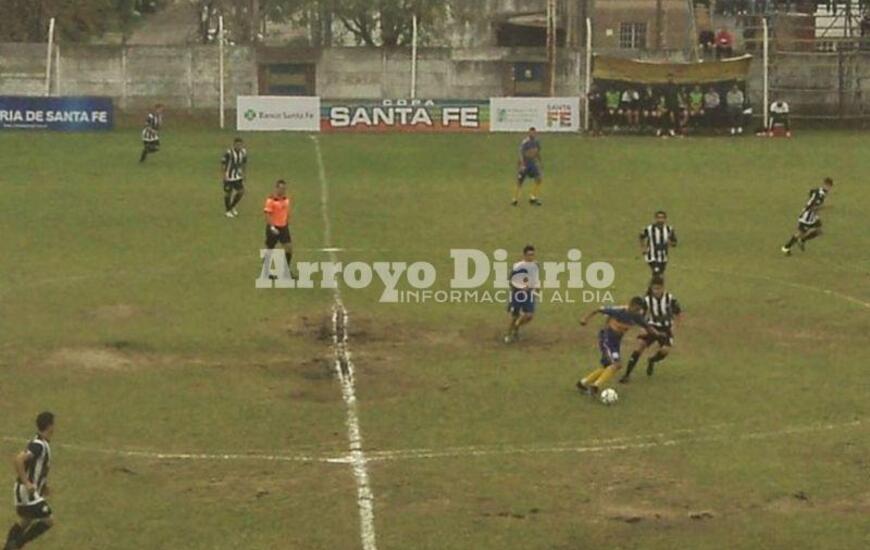 Imagen de Porvenir Talleres sigue en la Copa de Santa Fe