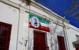 La Asociaci&oacute;n Dante Alighieri funciona en Belgrano 705 - Tel&eacute;fono:  03402 429054