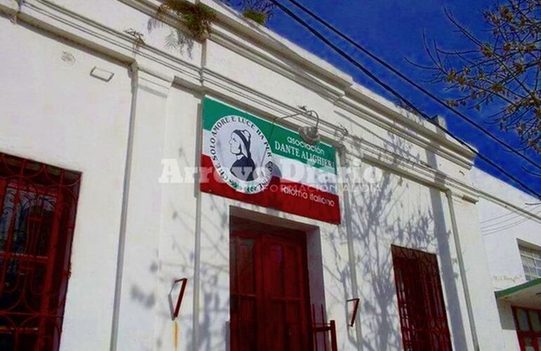 La Asociaci&oacute;n Dante Alighieri funciona en Belgrano 705 - Tel&eacute;fono:  03402 429054