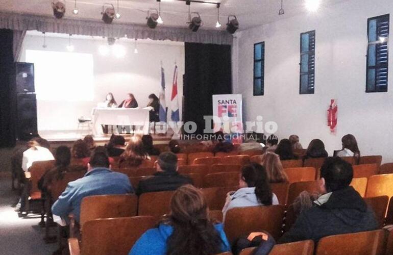 Para estos dos días. El lugar elegido fue la Sala Francisco Porreca para el desarrollo de la actividad