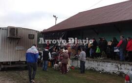 En los galpones. La &uacute;ltima jornada se realiz&oacute; el pasado 1&deg; de junio frente a los galpones de 9 de Julio y las v&iacute;as. Foto: Archivo AD