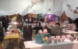 25 stands. Exposiciones de cuadros, producciones de emprendedores, artesanías para todos los gustos; son algunas de las propuestas del encuentro este fin de semana.