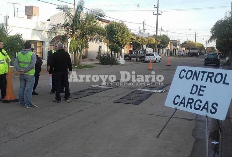 En el lugar. Inspectores, GUM y policía abocados al control esta mañana.