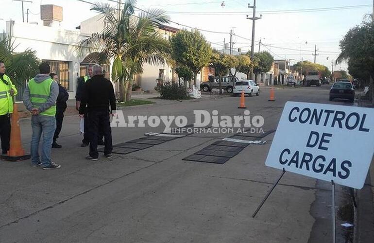 En el lugar. Inspectores, GUM y policía abocados al control esta mañana.