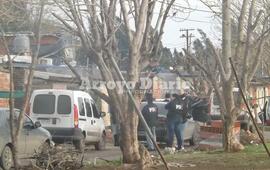 Imagen de Detienen a tres integrantes de la banda �los picudos�