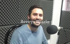 En la radio. Franco De Cristófano en los nuevos estudios de Radio Extremo 106.9