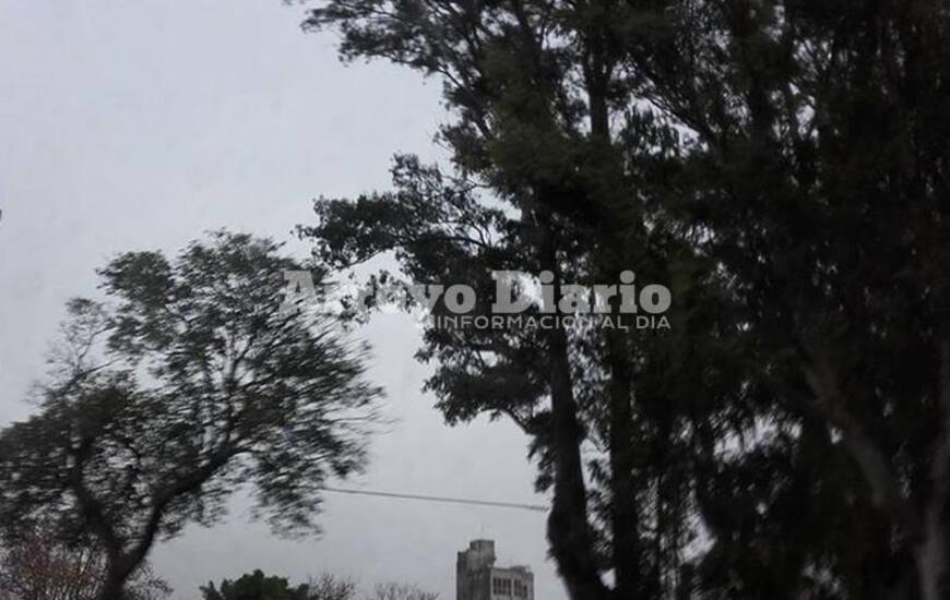 Imagen de Otra jornada con cielo nublado y mal tiempo