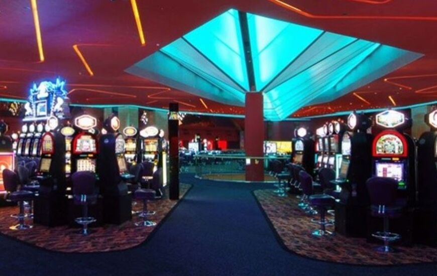 Imagen de Allanamiento de la Afip en el casino por "lavado de activos"