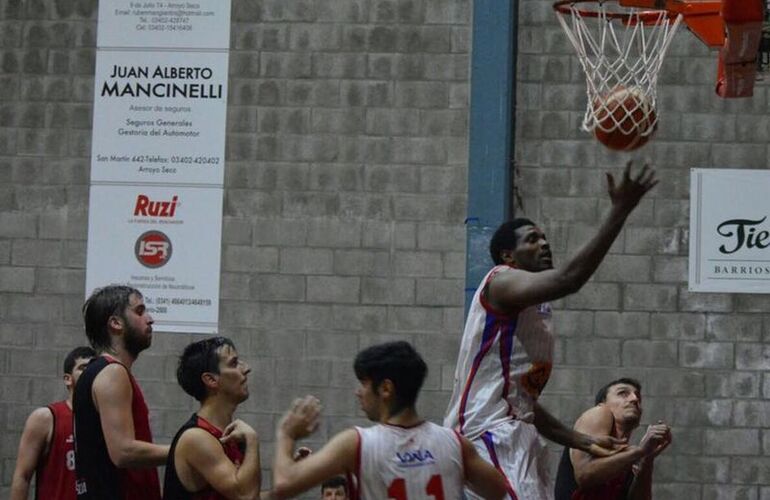 Antonio Davis fue el máximo anotador del partido frente a Calzada con 33 puntos. (Foto de Archivo)