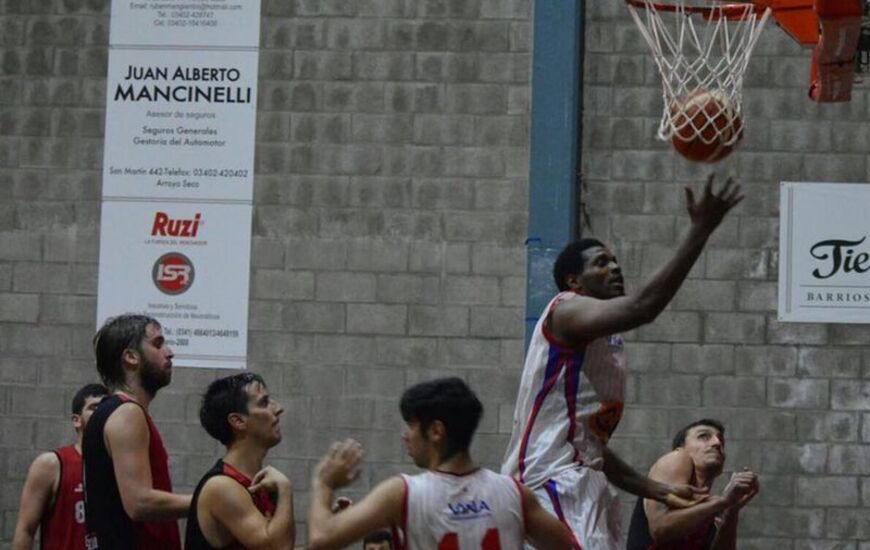 Antonio Davis fue el máximo anotador del partido frente a Calzada con 33 puntos. (Foto de Archivo)