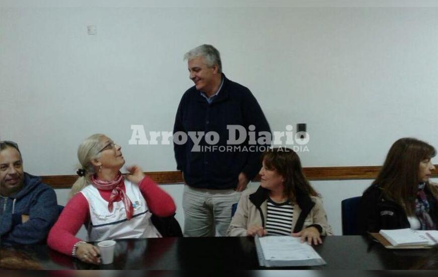 En la municipalidad. La entrega se realizó en la Sala Posta de San Martín del Palacio Municipal. Fotos: Gentileza Leo Cabrera