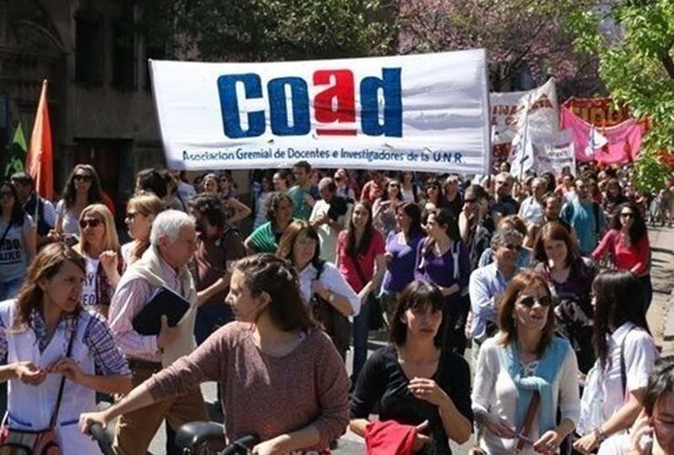 Votación pareja de los docentes de Coad pero se impuso el rechazo. Foto: Archivo/Rosario3.com