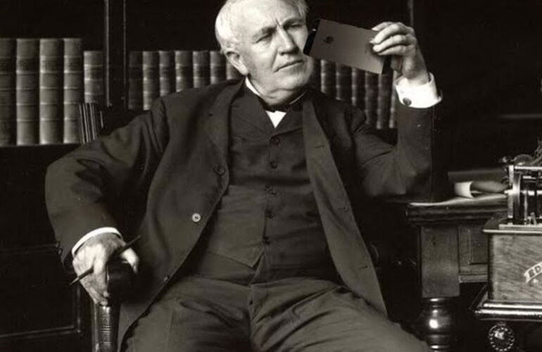 Thomas Alva Edison fue el primero en patentar una bombilla incandescente. Nunca imaginó lo que pasaría a futuro.
