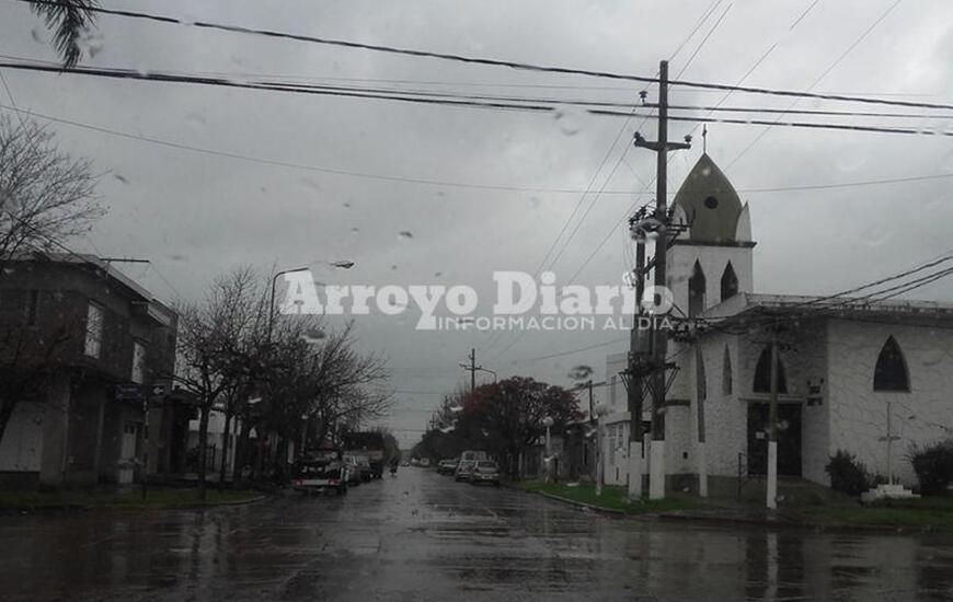 En la previa del fresquete. Una de las postales que dej&oacute; el s&aacute;bado que se present&oacute; con lluvias despu&eacute;s del mediod&iacute;a.