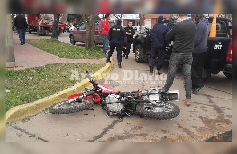 Imagen de Choque en la esquina de Libertad y Gálvez