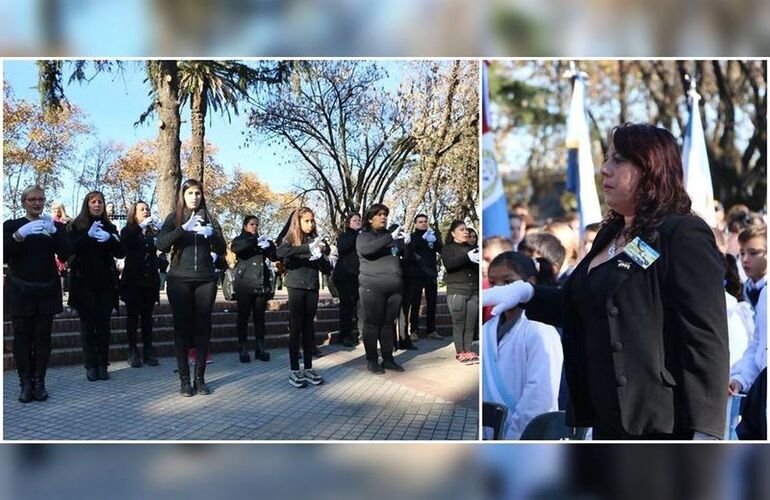 El Coro que dirige Fabiana José durante su presentación en el acto del pasado 20 de junio en la Plaza 9 de Julio. Fotos: Municipalidad de Arroyo Seco