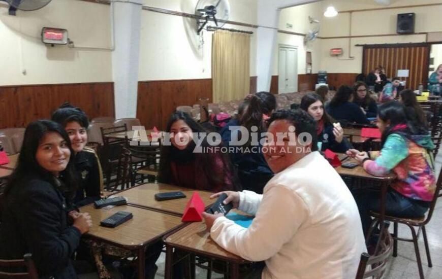 Imagen de La EETP N&deg;650 en el certamen Formando Emprendedores