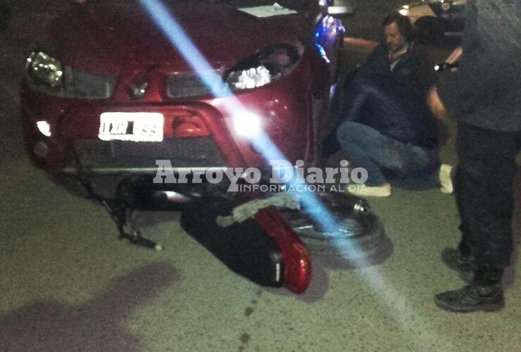 Imagen de Choque en la esquina de Sarmiento y Garaghan