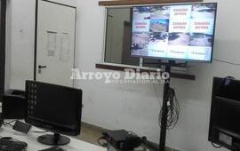 En el corral&oacute;n. El 911 funcionar&iacute;a junto a la central de monitoreo de c&aacute;maras. Foto: Archivo AD