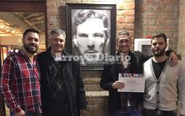 De izquierda a derecha. Franco De Crist&oacute;fano (Secretario Cultura Municipal), Marcelo Beltr&aacute;n (Coordinador del Nodo Rosario), Franco Ganuza (Artista expositor) y Sebasti&aacute;n Milani (Responsable del &aacute;rea Deportes Municipal)