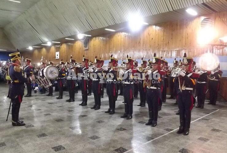 Imagen de Escribiendo la historia: la Fanfarria Militar Alto Perú por primera vez en Arroyo Seco