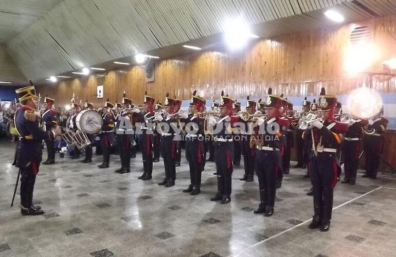 Imagen de Escribiendo la historia: la Fanfarria Militar Alto Perú por primera vez en Arroyo Seco