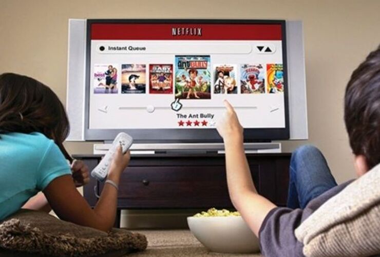 Imagen de Netflix comenzará a cobrar su tarifa en pesos