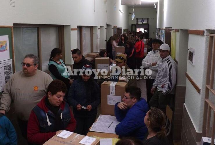 Son 8 las escuelas afectadas a las votaciones. Por primera vez se vota en el Santa María Goretti.