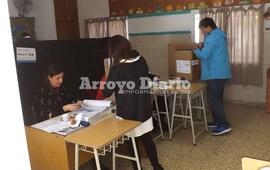 Imagen de Hasta el mediodía en la provincia ya había votado el 35 por ciento del padrón electoral