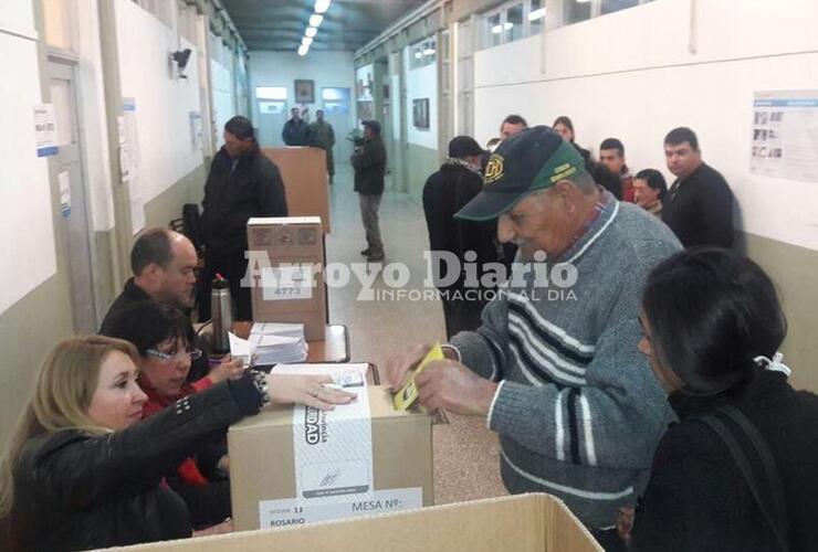 Imagen de Alrededor de un 85 por ciento del padrón votó en Arroyo Seco