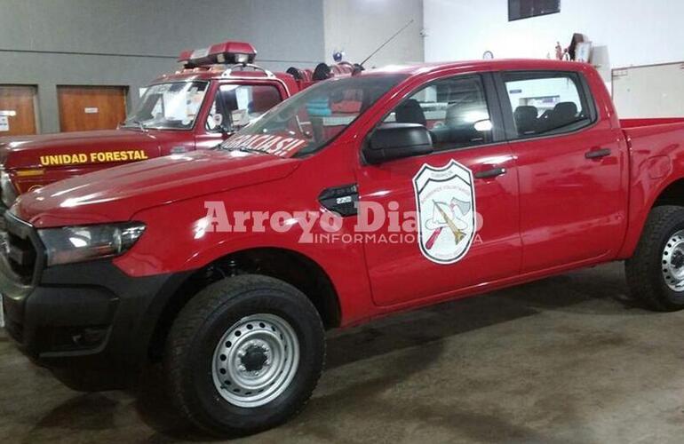 Imagen de Bomberos suma una nueva unidad cero kil&oacute;metro