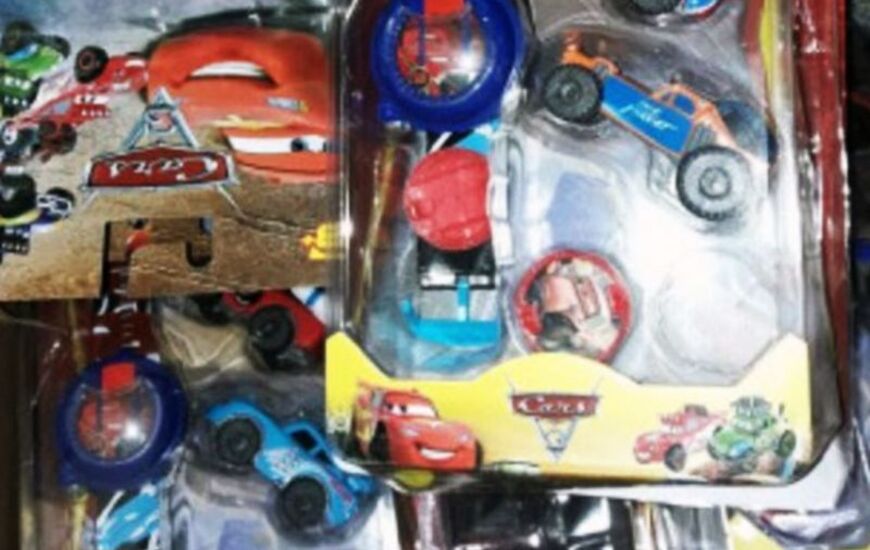 En la foto. Algunos de los juguetes incautados