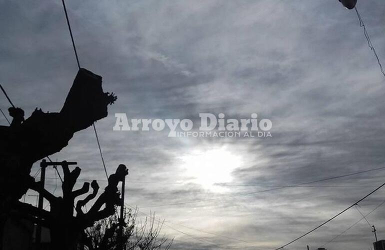 Imagen de Gris y bastante fresco; así se mantendrá por algunos días