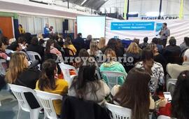 Imagen de Foro de Sedronar en el Polideportivo Comunal