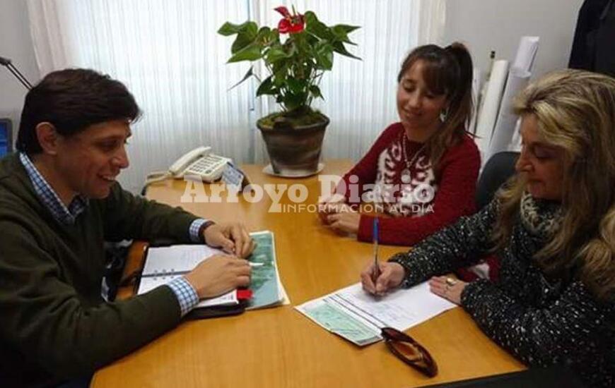 Imagen de La Escuela Primaria recibi&oacute; dinero del FAE