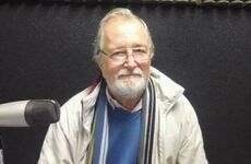 Muy respetado y querido. Pablo Vincenti en una de sus &uacute;ltimas visitas a Radio Extremo 106.9, tambi&eacute;n siempre bien predispuesto para atender a la prensa local. Foto: Archivo AD