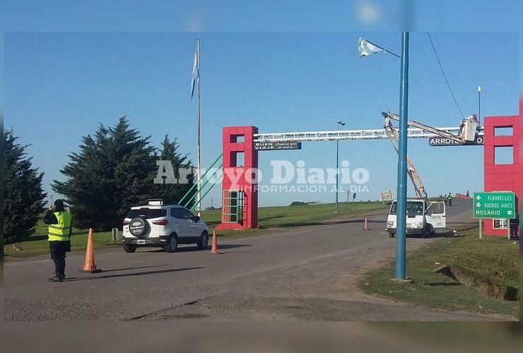 Imagen de Trabajos en el pórtico de entrada a la ciudad