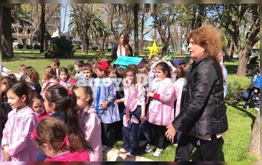 Imagen de La Plaza ya cuenta con su Bibliopaseo