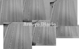 A la vista. Stangoni mostr&oacute; documentos para darle credibilidad a su denuncia.