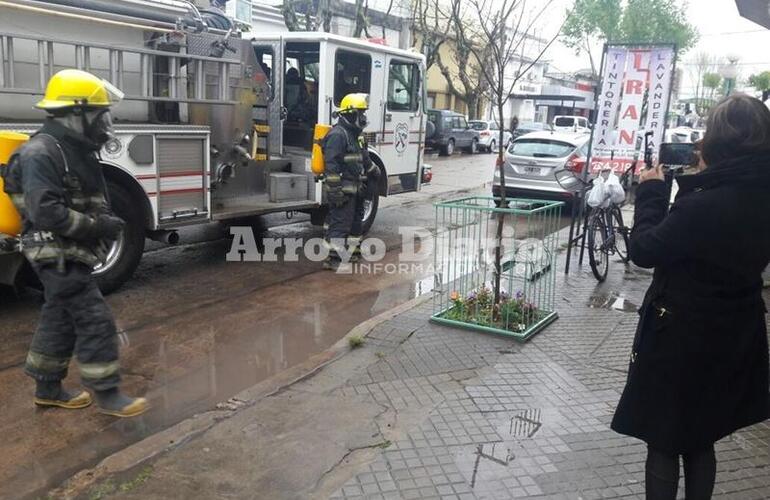 Imagen de Escucharon una explosión y llamaron a los bomberos