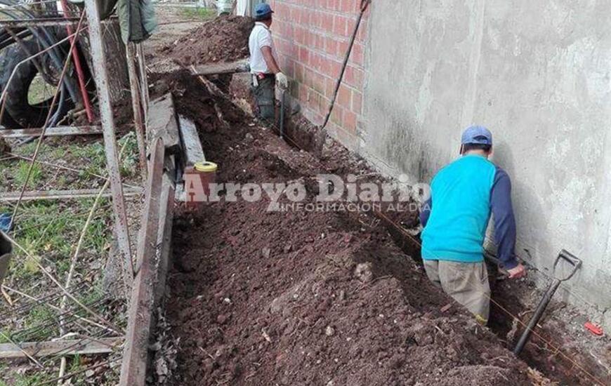 Imagen de Trabajos en el predio del Club de Pescadores