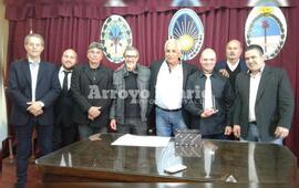 Compromiso. La mención con diploma de honor simboliza además el compromiso por la inclusión social.