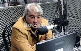En la radio. Carlos Mariani en Radio Extremo 106.9 en una entrevista para "Dos & Pico. Foto: Archivo AD